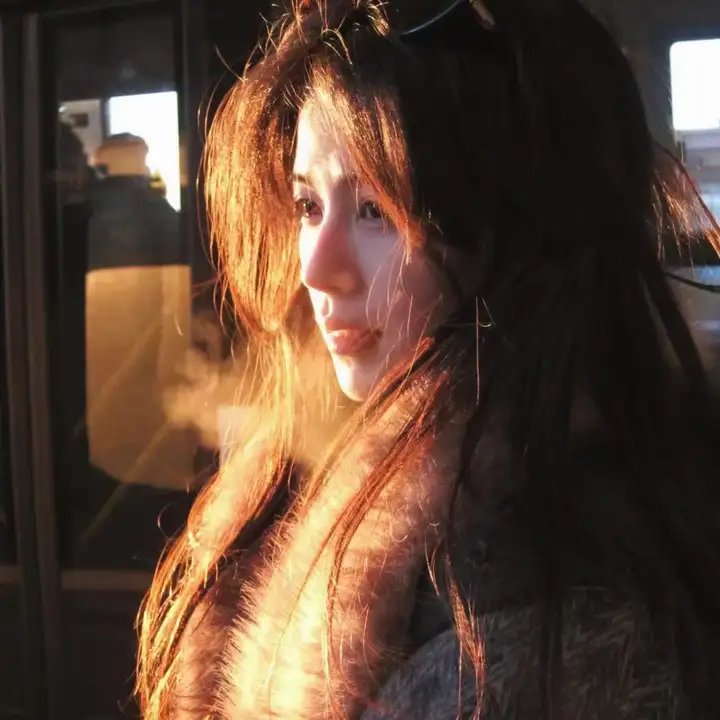 飞女黛丝